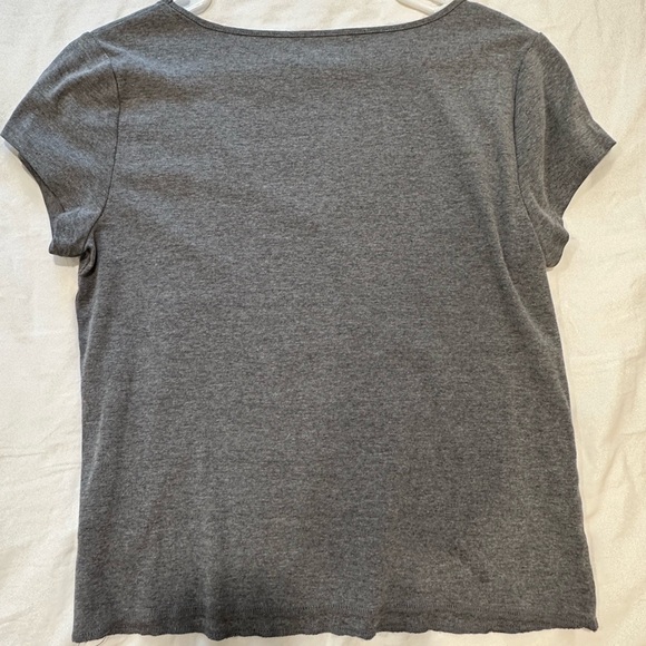 Women’s top - Picture 3 of 3